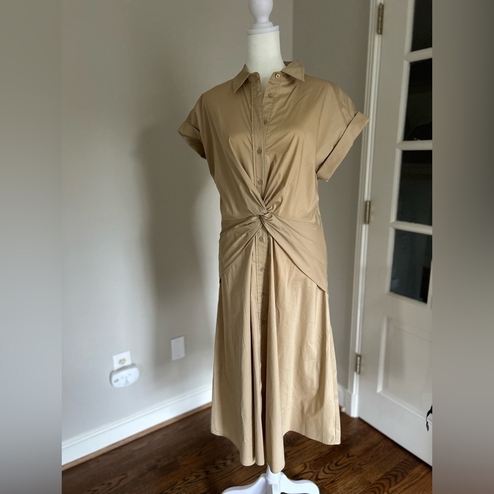 NWT Lauren Ralph Lauren Button down dress. Size 6.